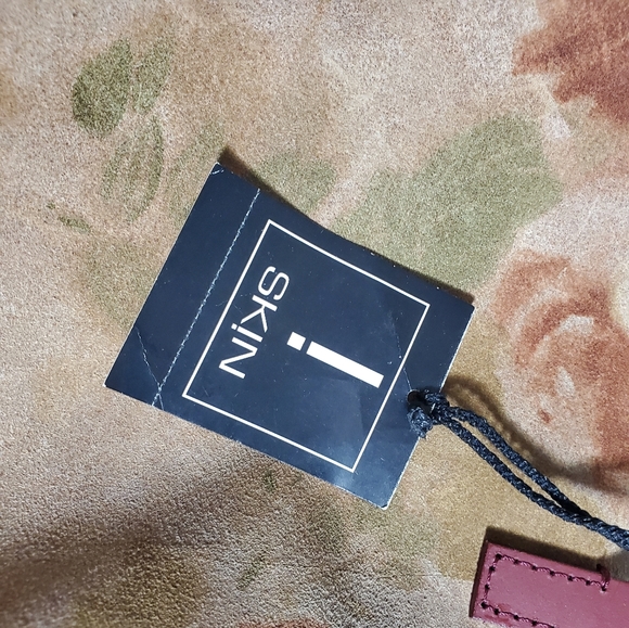 Sk!n Purse Small Leather with Leaf Print - Picture 7 of 8